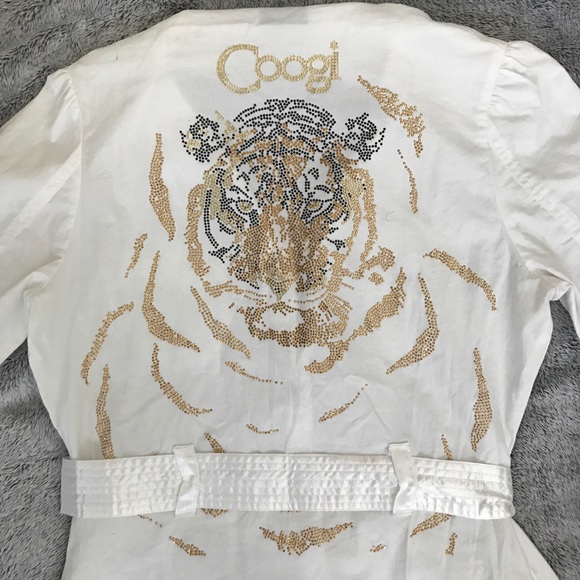 Coogi - Picture 3 of 7